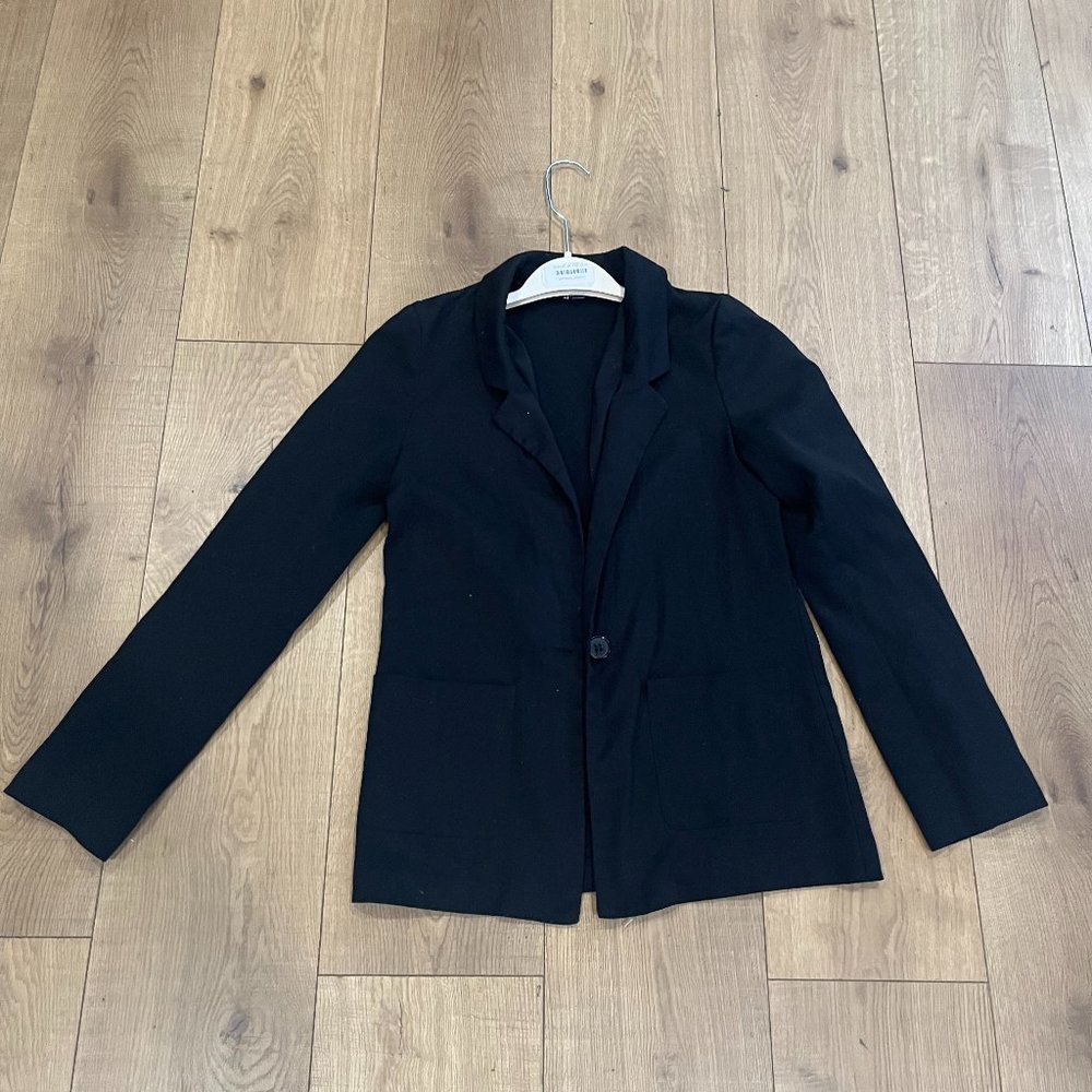 Black H&M Blazer Size 4
